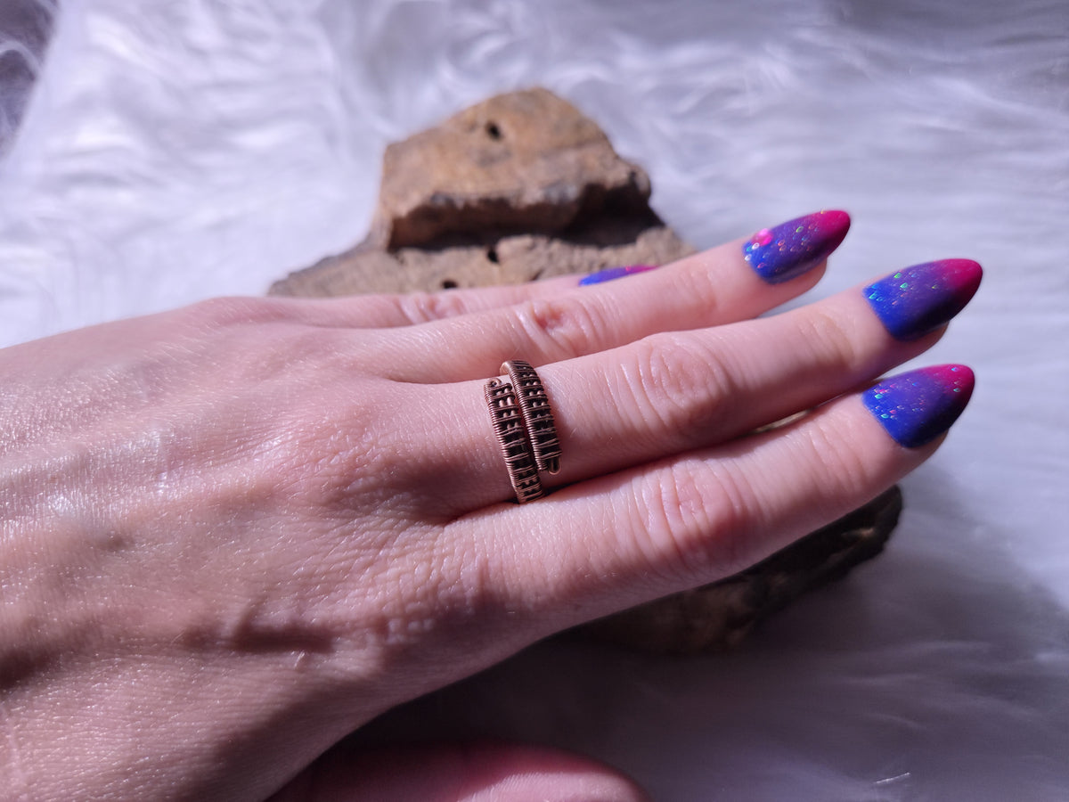 Bague ajustable en cuivre tissé (Tel que fait en direct sur Twitch)