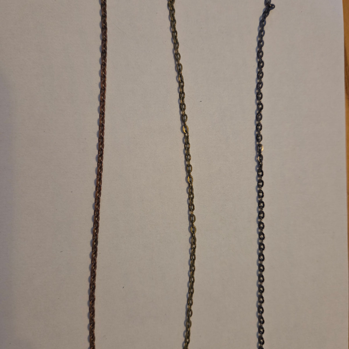 Cordes et chaînes à pendentifs