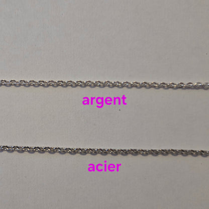 Cordes et chaînes à pendentifs