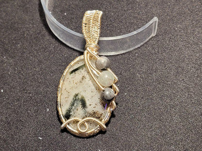 Custom jewelry design