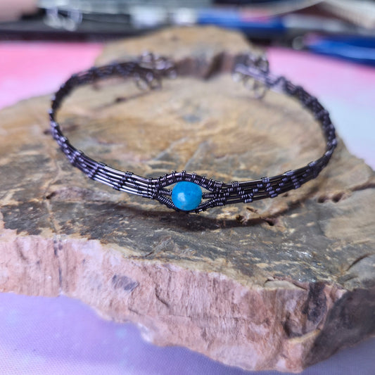 Bracelet tissé et Apatite (Tel que fait en direct sur Twitch)