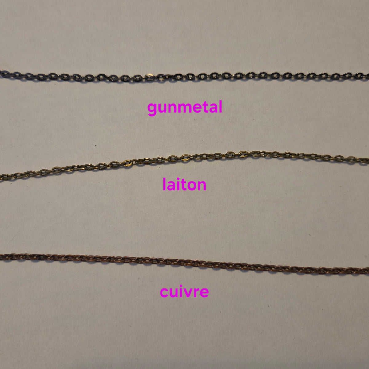 Cordes et chaînes à pendentifs