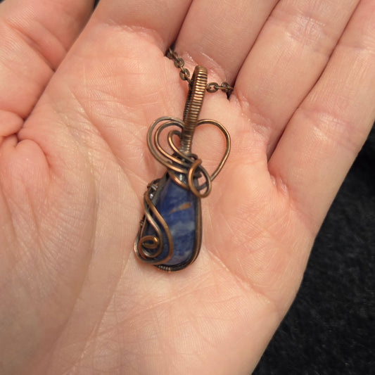 Sodalite et cuivre brut