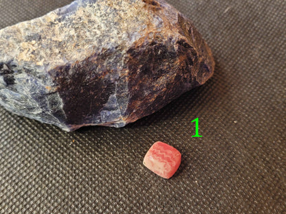 Rhodochosite (Cabochon)