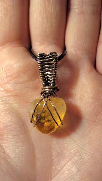 Heart of Citrine and raw copper pendentive